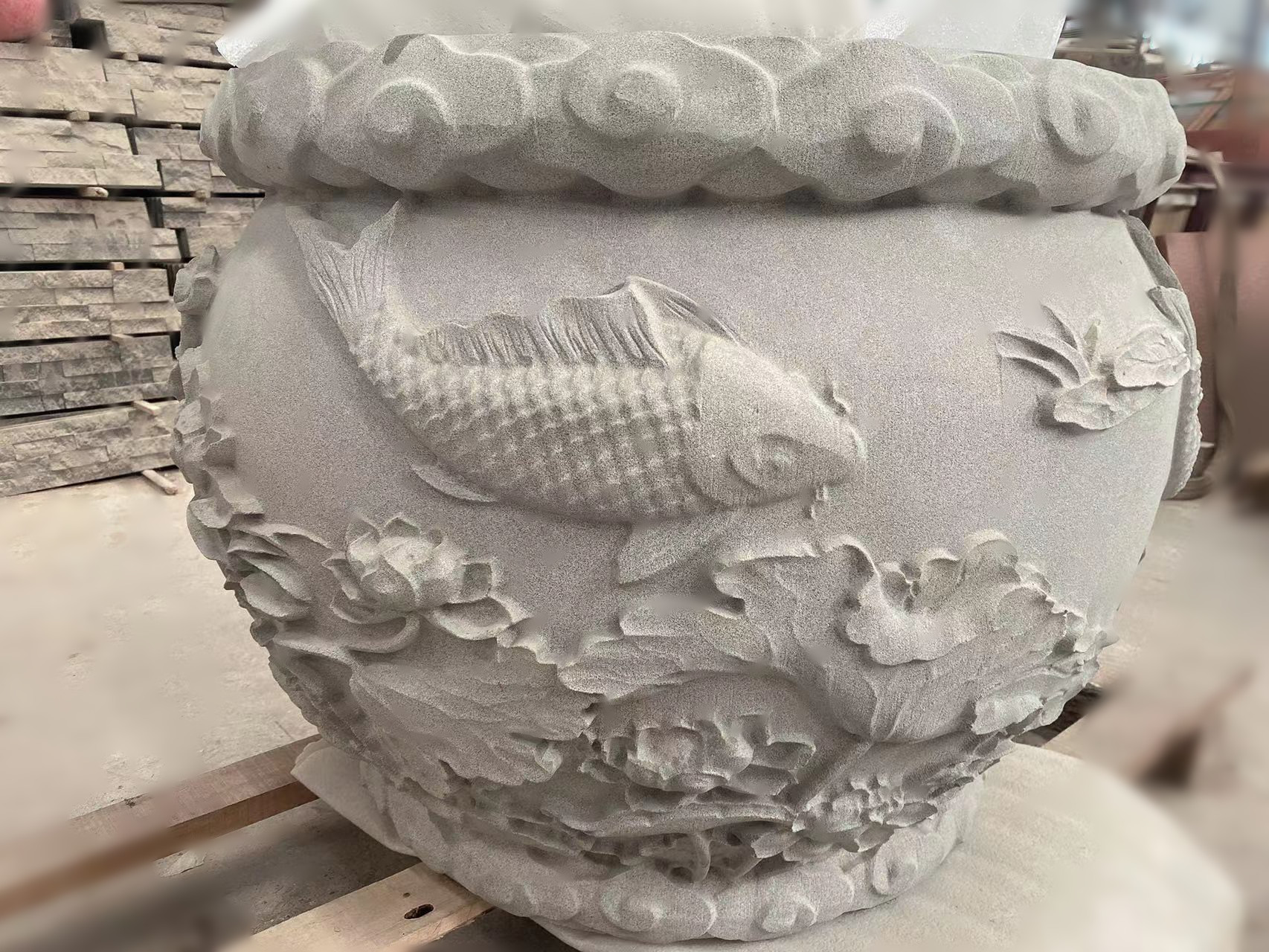 青石魚(yú)缸